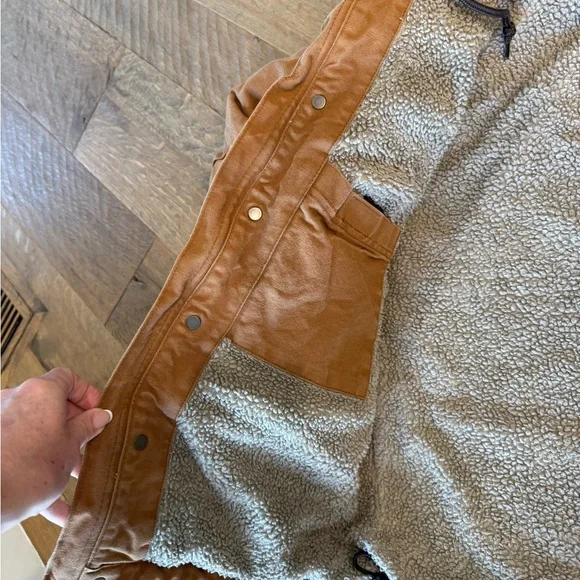Carhartt men’s Sherpa-lined brown utility jacket - relaxed fit size Small - Picture 3 of 6